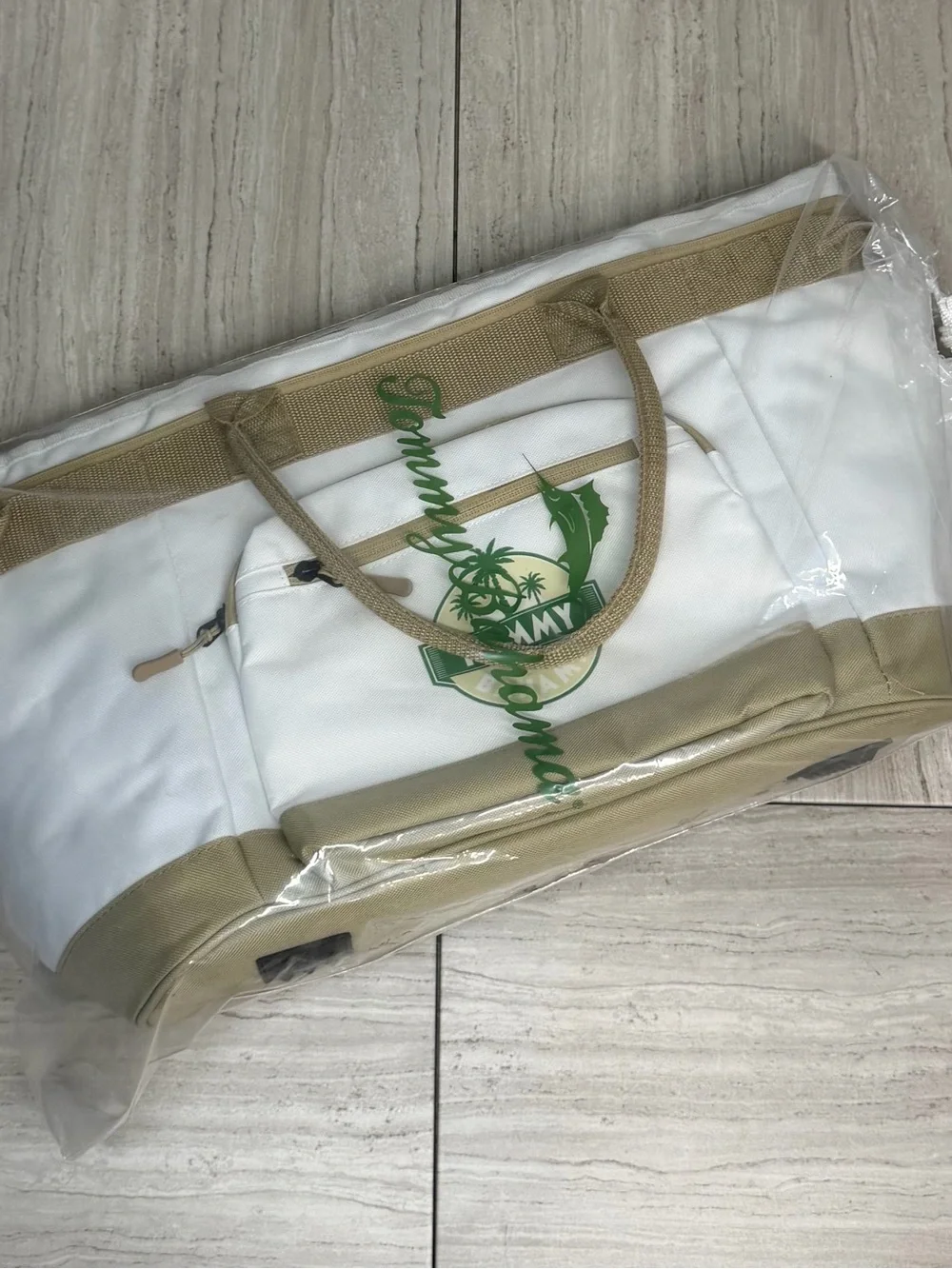 Tommy Bahama NEW Insulated Soft Cooler Tote Bag IN White And Tan